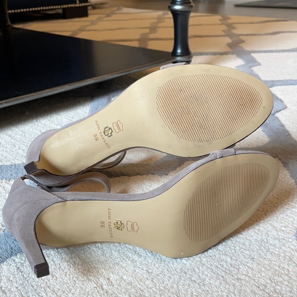 ❌SOLD❌🎉🎉Women’s Shoes Bundle Sell Size 8 👠 👠 - Picture 17 of 17